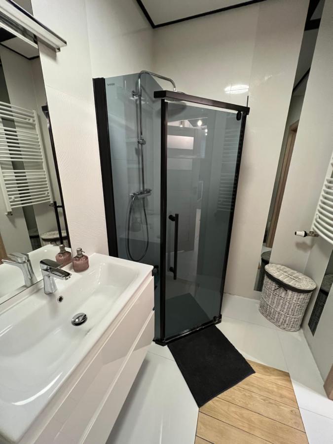 Apartament Poznanska 수바우키 외부 사진